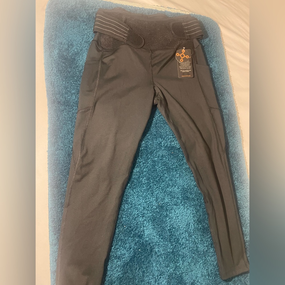 Brand New Pair of black leggings